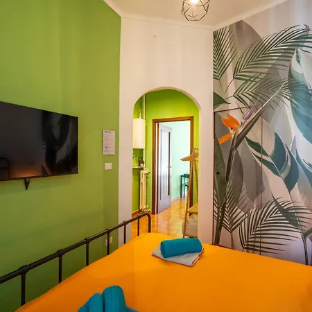 - Free Parking, Close To Center Apartment